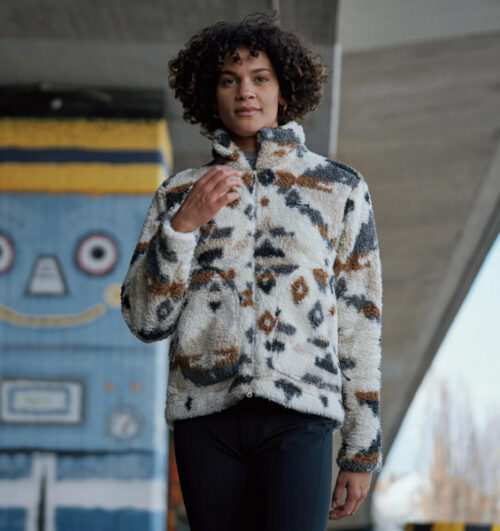 Giacca trekking-Pantaloni trekking-Zaino da montagna-Sci-alpinismo-Hiking-Snowboard-Shell-Hard-shell-Arrampicata-sportiva-Scarpette-da-arrampicata-Scarpe-da-montagna-Trekking-Lana-Baselayer-Piumino-Vendita-abbigliamento-attrezzatura-per-la-montagna